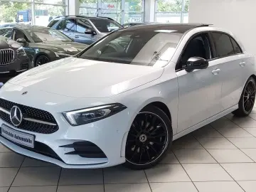 A 250 4M AMG PANO 19 ZOLL