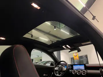 CLA 200 AMG-PAKET NIGHT DISTRONIC PANORAMA 360