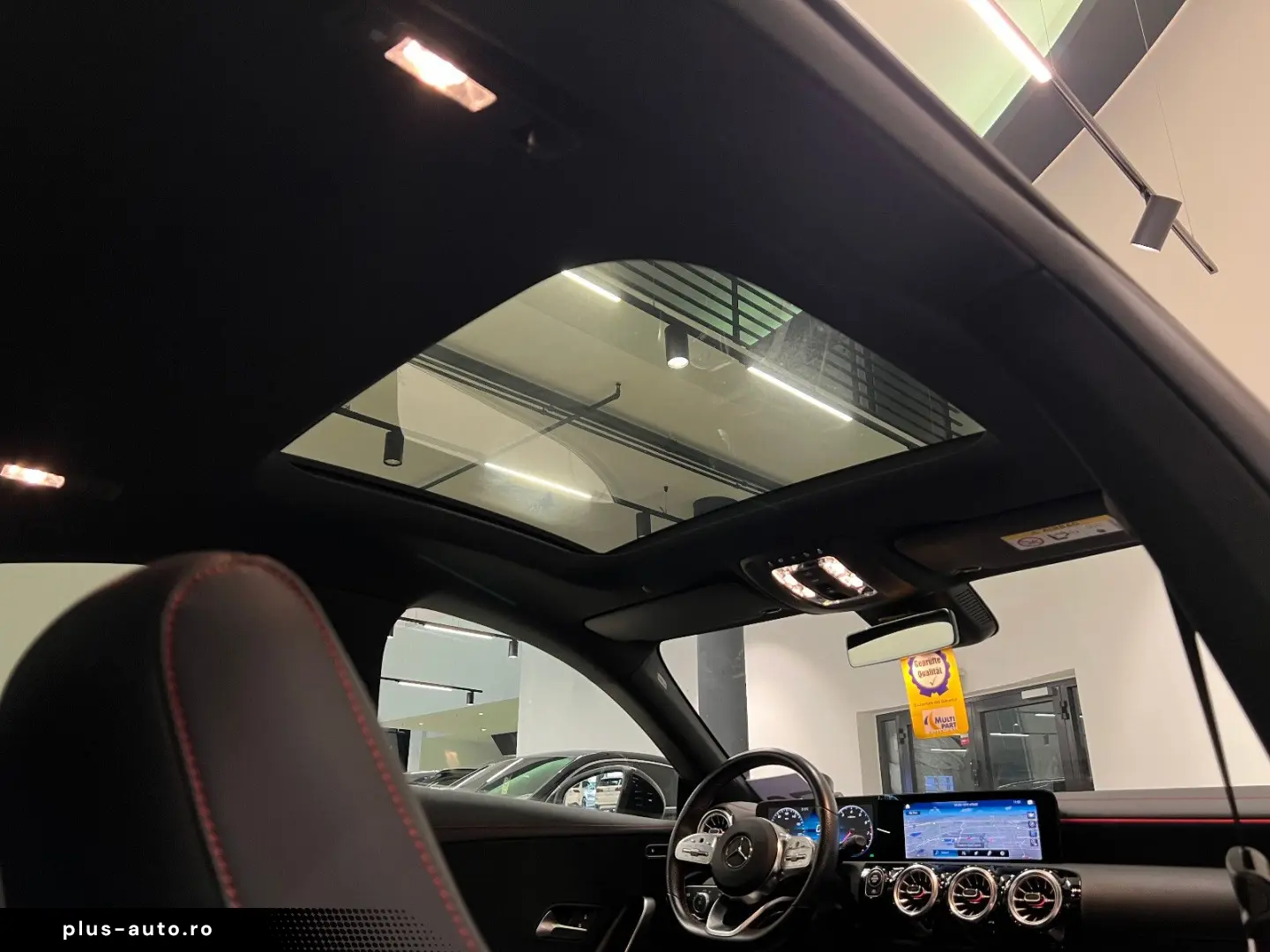 CLA 200 AMG-PAKET NIGHT DISTRONIC PANORAMA 360