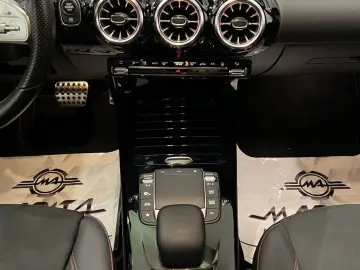 CLA 200 AMG-PAKET NIGHT DISTRONIC PANORAMA 360