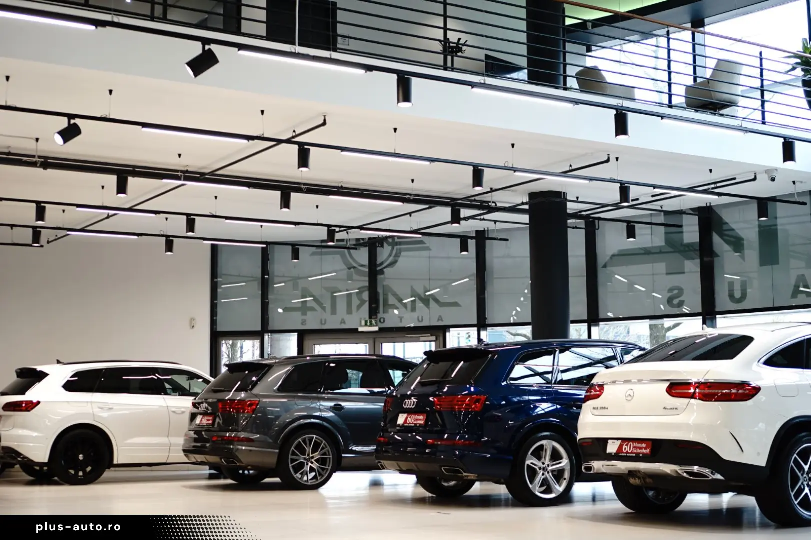 CLA 200 AMG-PAKET NIGHT DISTRONIC PANORAMA 360