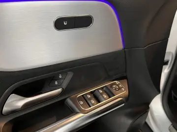 GLA 250 4Matic AMG Line PANO LED NAVI