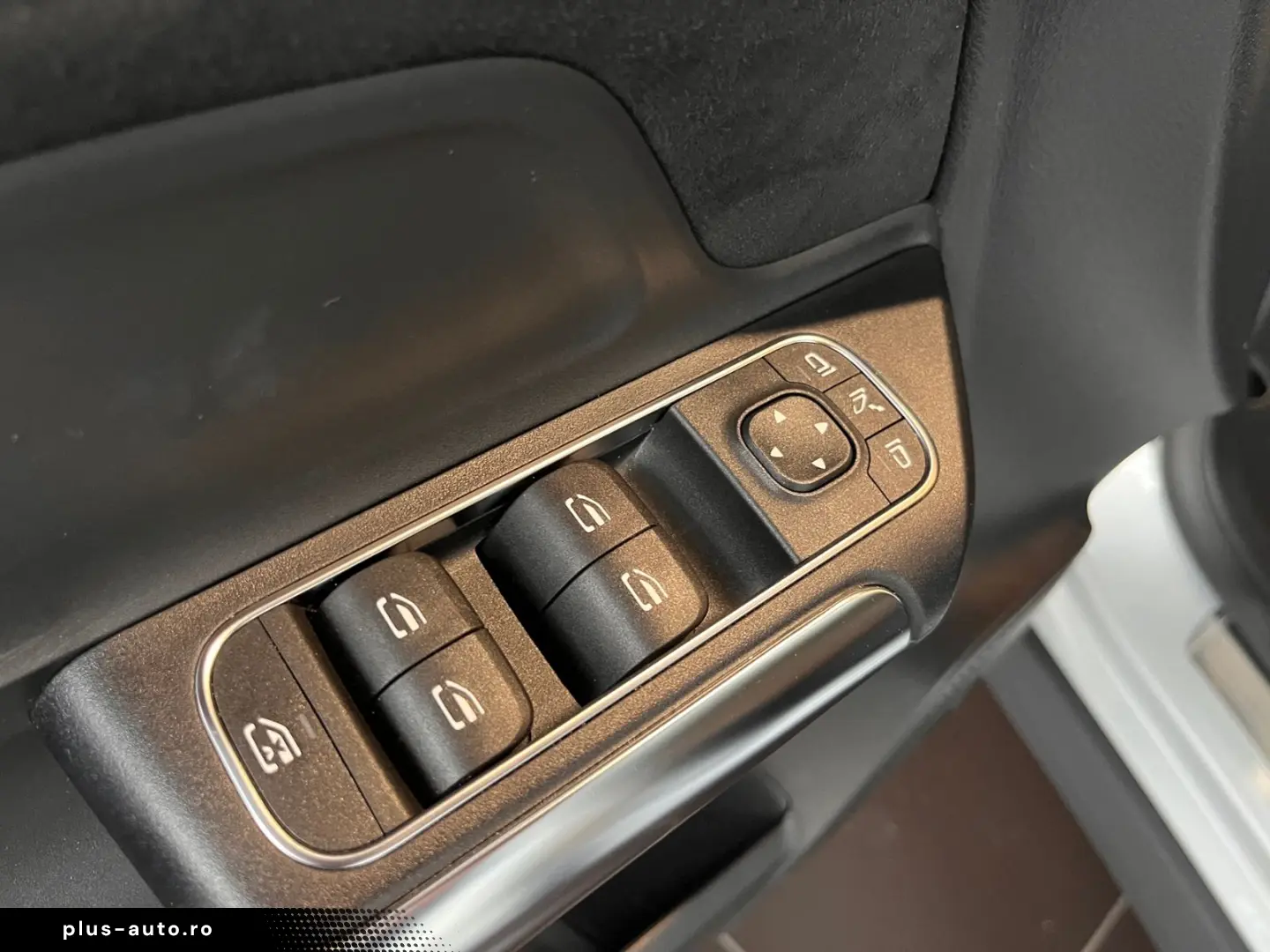 GLA 250 4Matic AMG Line PANO LED NAVI