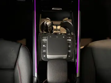 GLA 250 4Matic AMG Line PANO LED NAVI