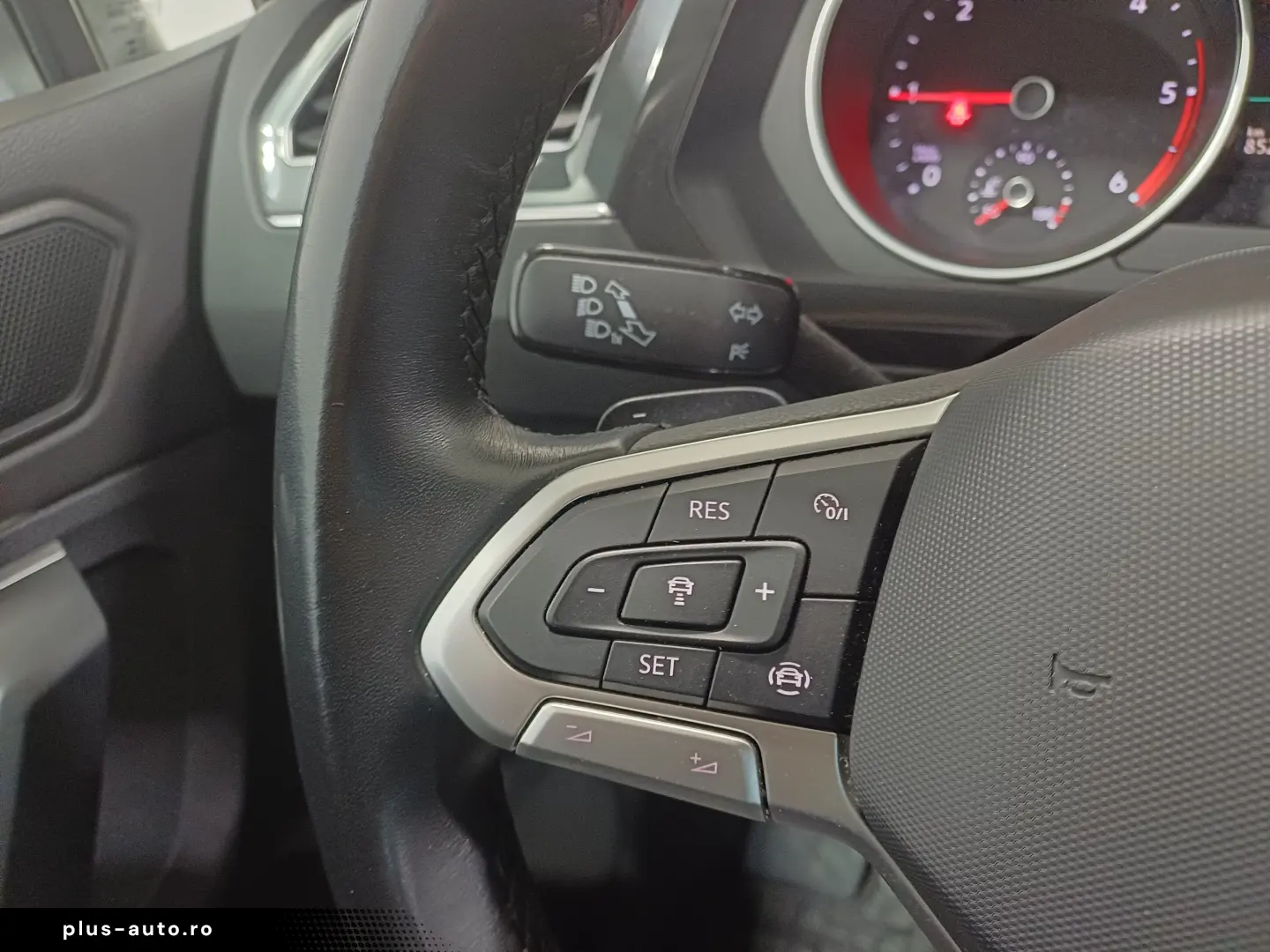 VW Tiguan Life 2 0 TDI SCR DSG 4Mot