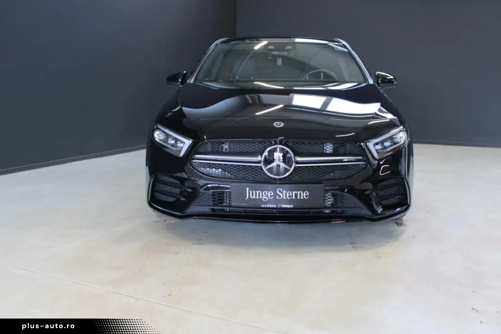 AMG A 35 4M  Limousine Night Pano Distronic LIM