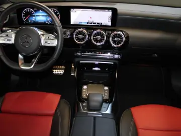 AMG A 35 4M  Limousine Night Pano Distronic LIM