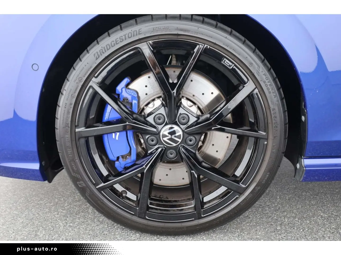 Golf R 2.0 TSI 4Mot. DSG AKRA Matrix P-Dach RFK