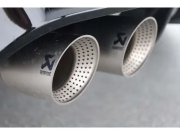 Golf R 2.0 TSI 4Mot. DSG AKRA Matrix P-Dach RFK