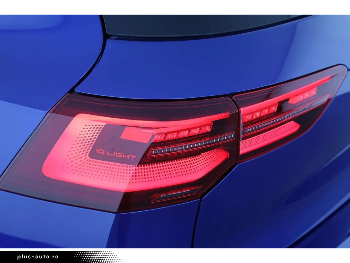 Golf R 2.0 TSI 4Mot. DSG AKRA Matrix P-Dach RFK