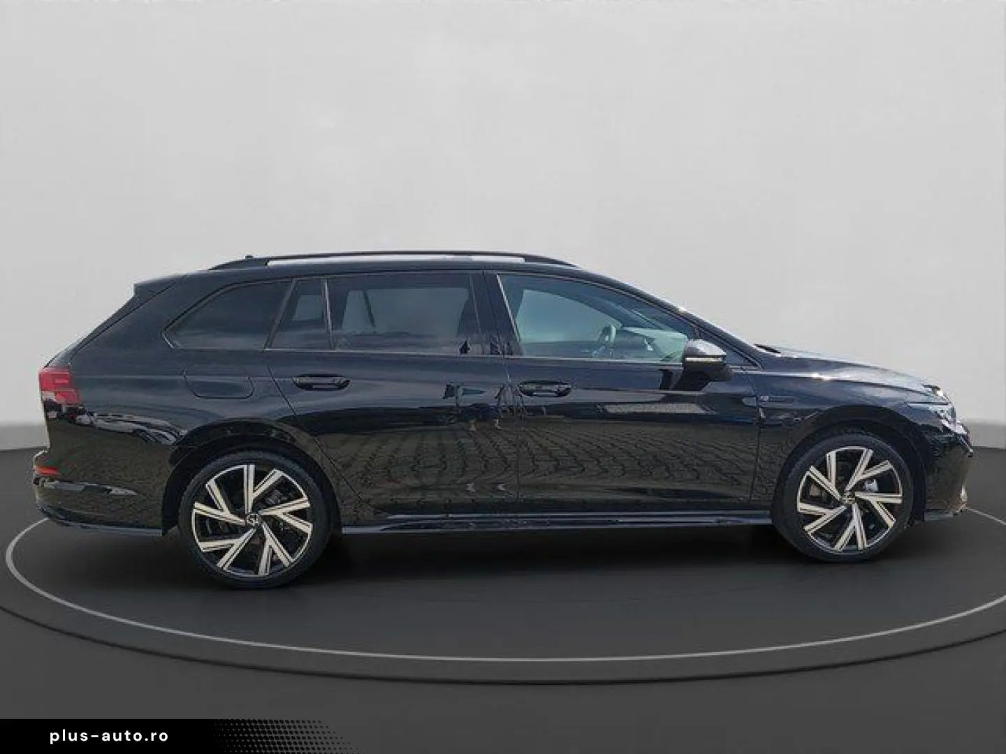 Golf VIII Variant 2.0 TSI 4MOTION DSG R-Line Spo