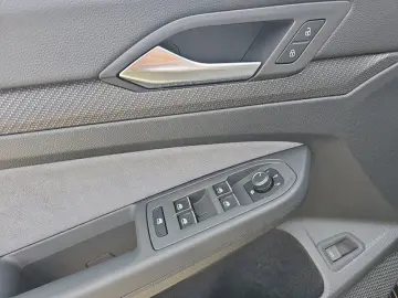 Golf VIII Variant 2.0 TSI 4MOTION DSG R-Line Spo