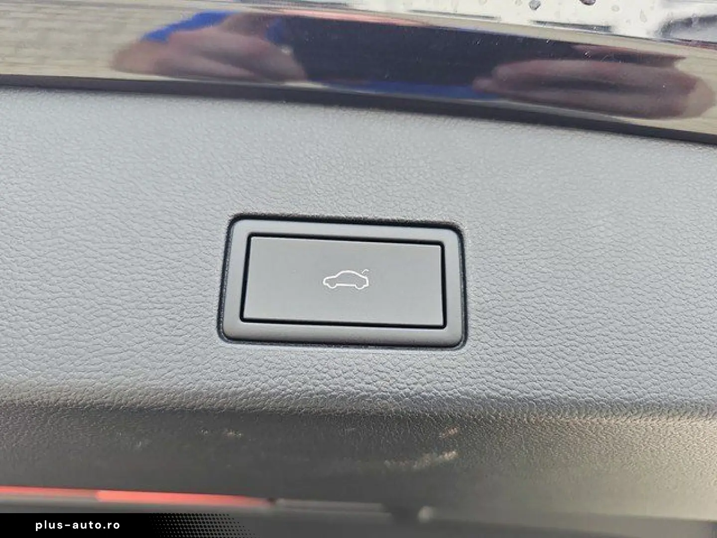 Golf VIII Variant 2.0 TSI 4MOTION DSG R-Line Spo