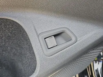 Golf VIII Variant 2.0 TSI 4MOTION DSG R-Line Spo