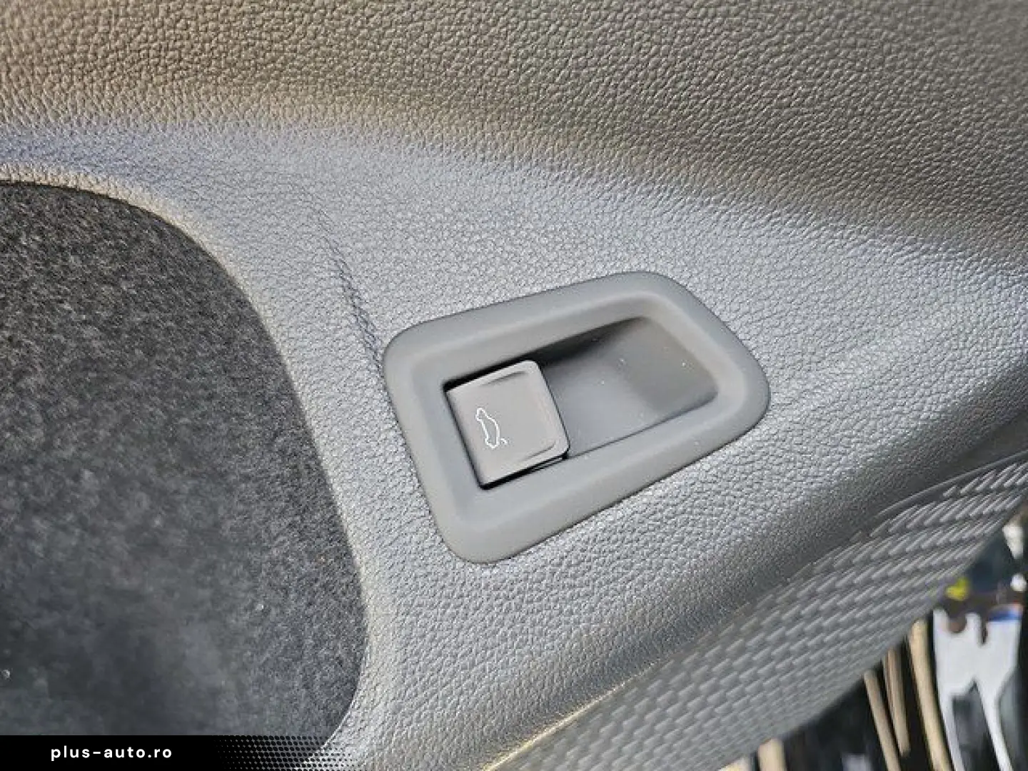 Golf VIII Variant 2.0 TSI 4MOTION DSG R-Line Spo