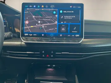 Golf R 2.0TSI Black Edition 19  Nappa H&K 270kmh