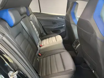 Golf R 2.0TSI Black Edition 19  Nappa H&K 270kmh