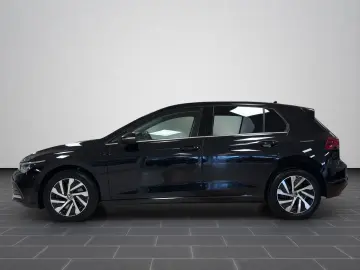 Golf VIII 1.4 eHybrid Style DSG NAVI PANO RearVi