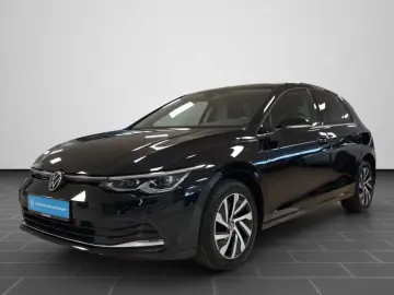 Golf VIII 1.4 eHybrid Style DSG NAVI PANO RearVi