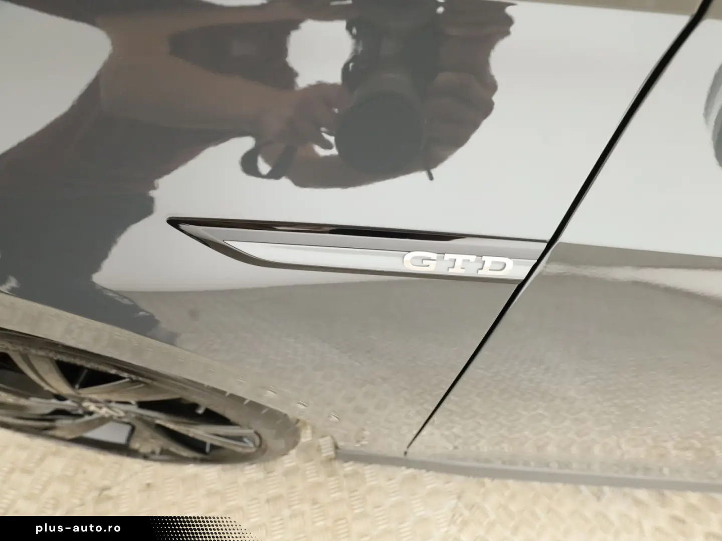 Golf VIII 2.0 TDI GTD  ACC LED RFK H-K Navi Appl