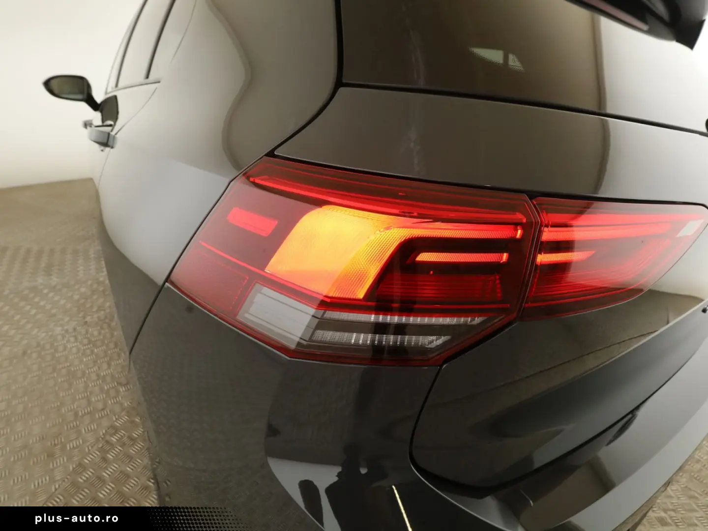 Golf VIII 2.0 TDI GTD  ACC LED RFK H-K Navi Appl