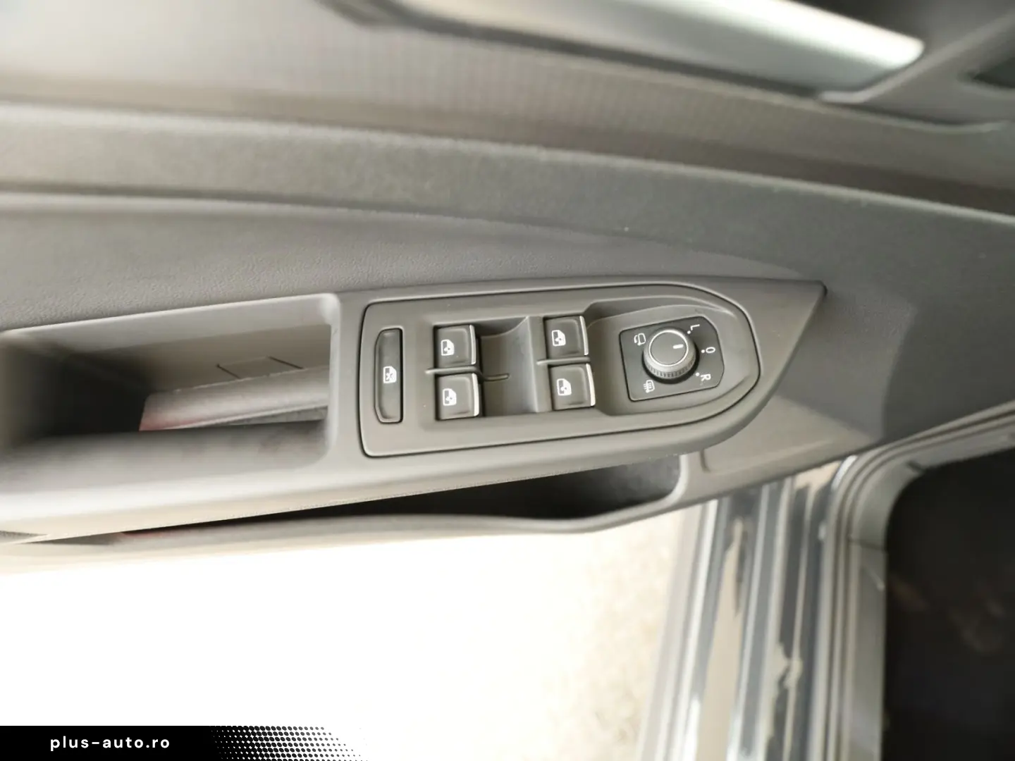 Golf VIII 2.0 TDI GTD  ACC LED RFK H-K Navi Appl