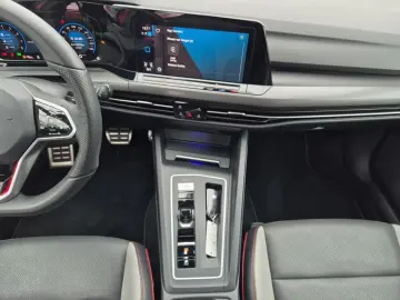 Golf VIII GTI 2.0 TSI DSG Leder Pano RüKa Black