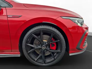 Golf VIII GTI 2.0 TSI DSG Leder Pano RüKa Black