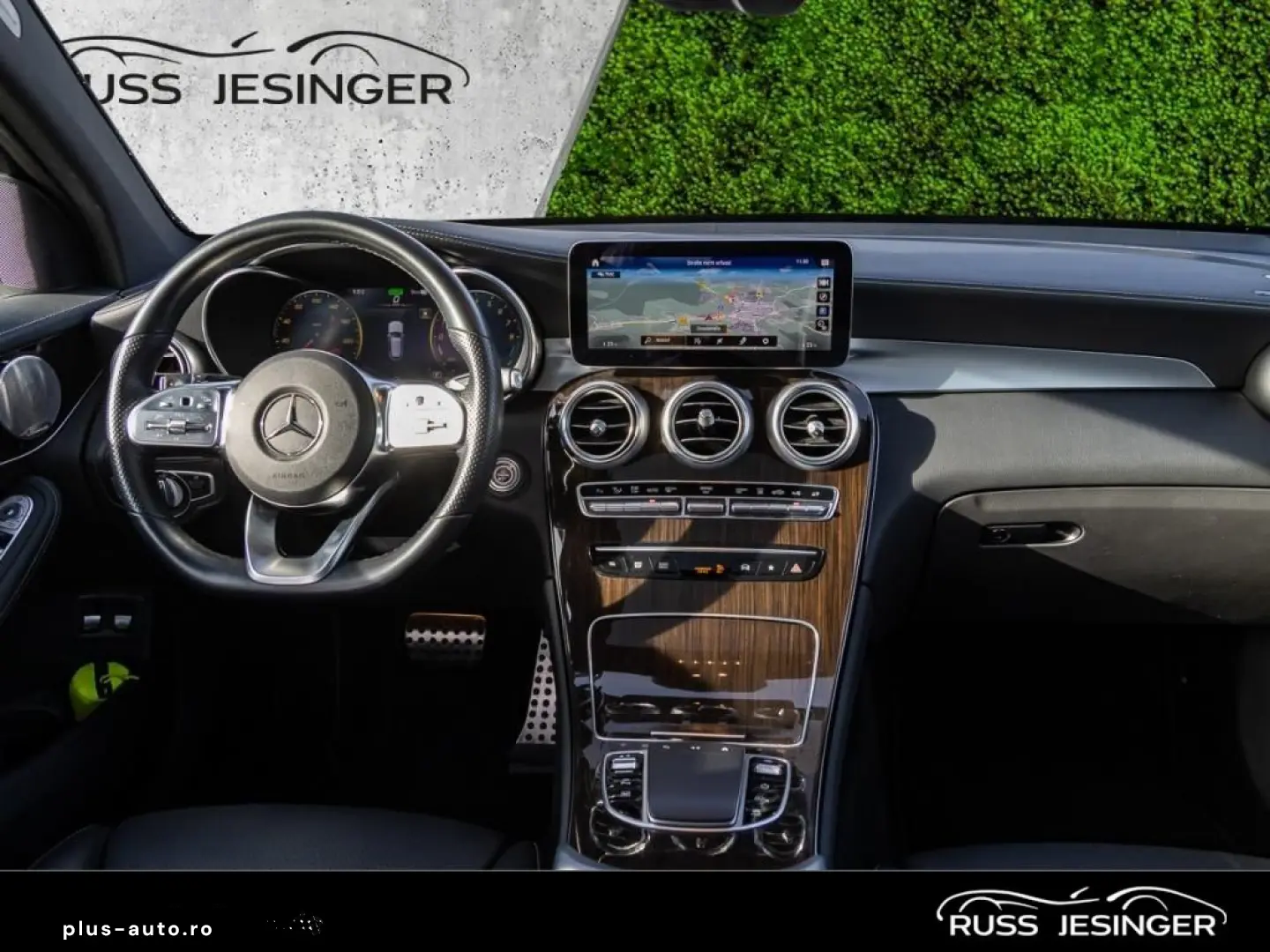 GLC 300 e 4M AMG Line  AHK KeyGo Distr Pano Burm