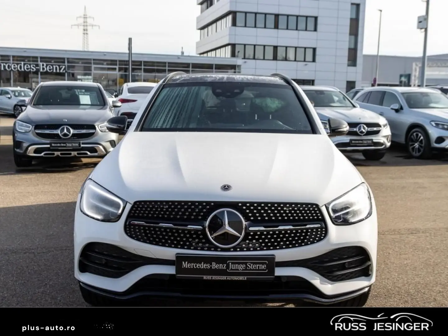 GLC 300 e 4M AMG Line  AHK KeyGo Distr Pano Burm
