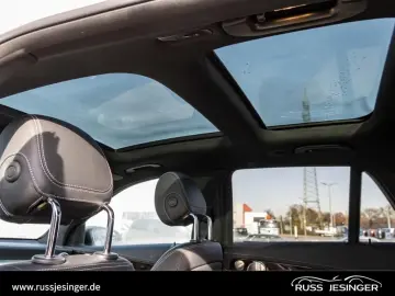 GLC 300 e 4M AMG Line  AHK KeyGo Distr Pano Burm