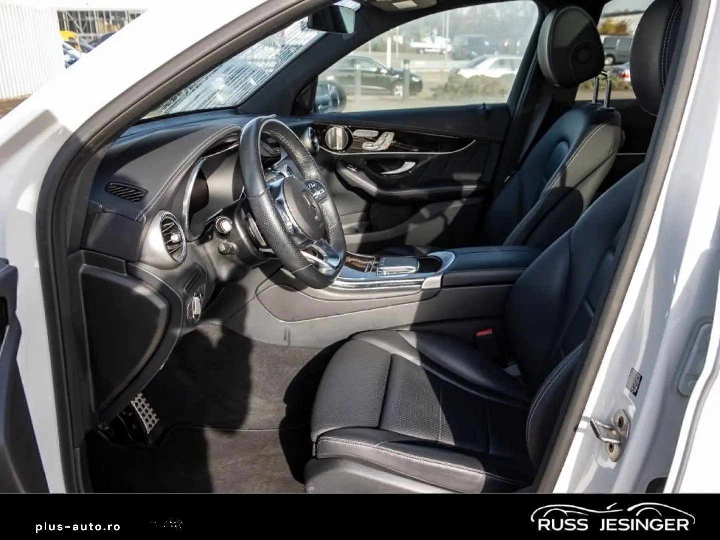 GLC 300 e 4M AMG Line  AHK KeyGo Distr Pano Burm