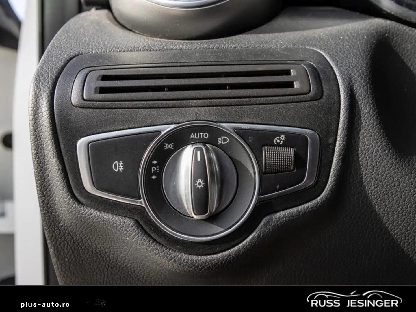 GLC 300 e 4M AMG Line  AHK KeyGo Distr Pano Burm