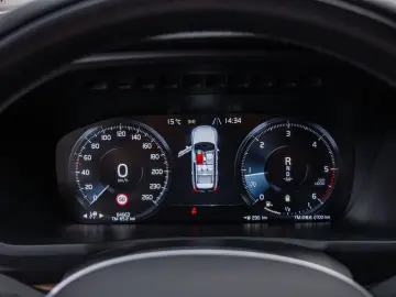 XC90 B5 Diesel Inscription AWD ACC SHZ Kamera