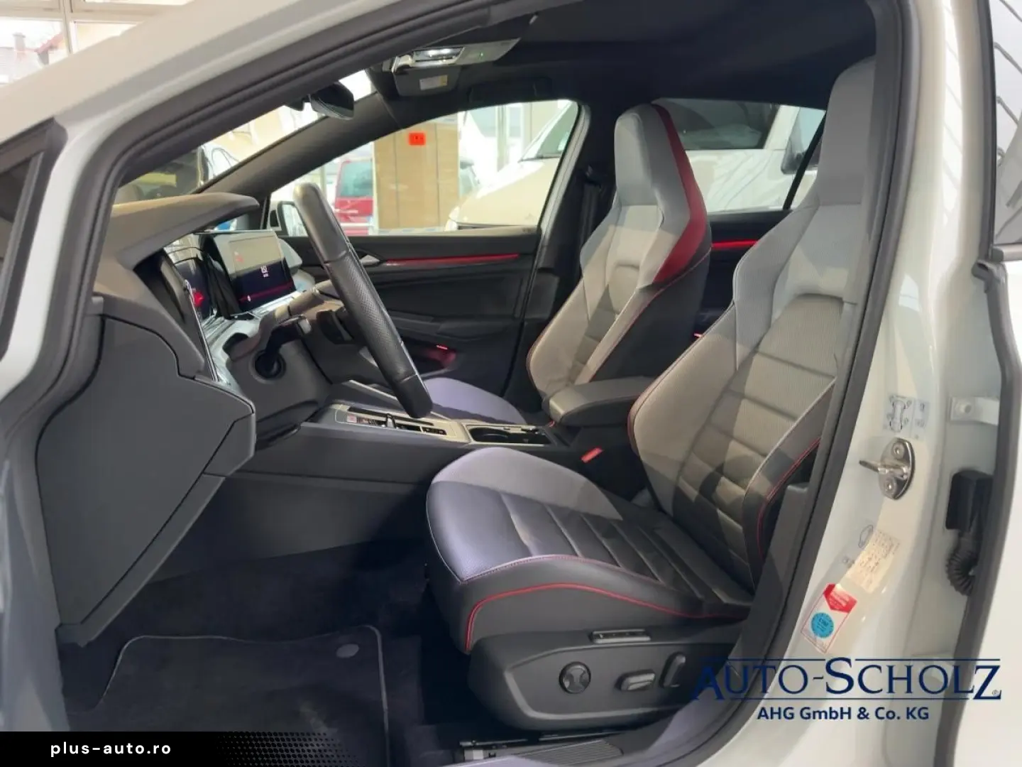 Golf VIII 2.0 TSI GTI DSG PANO RFK ACC LED NAVI