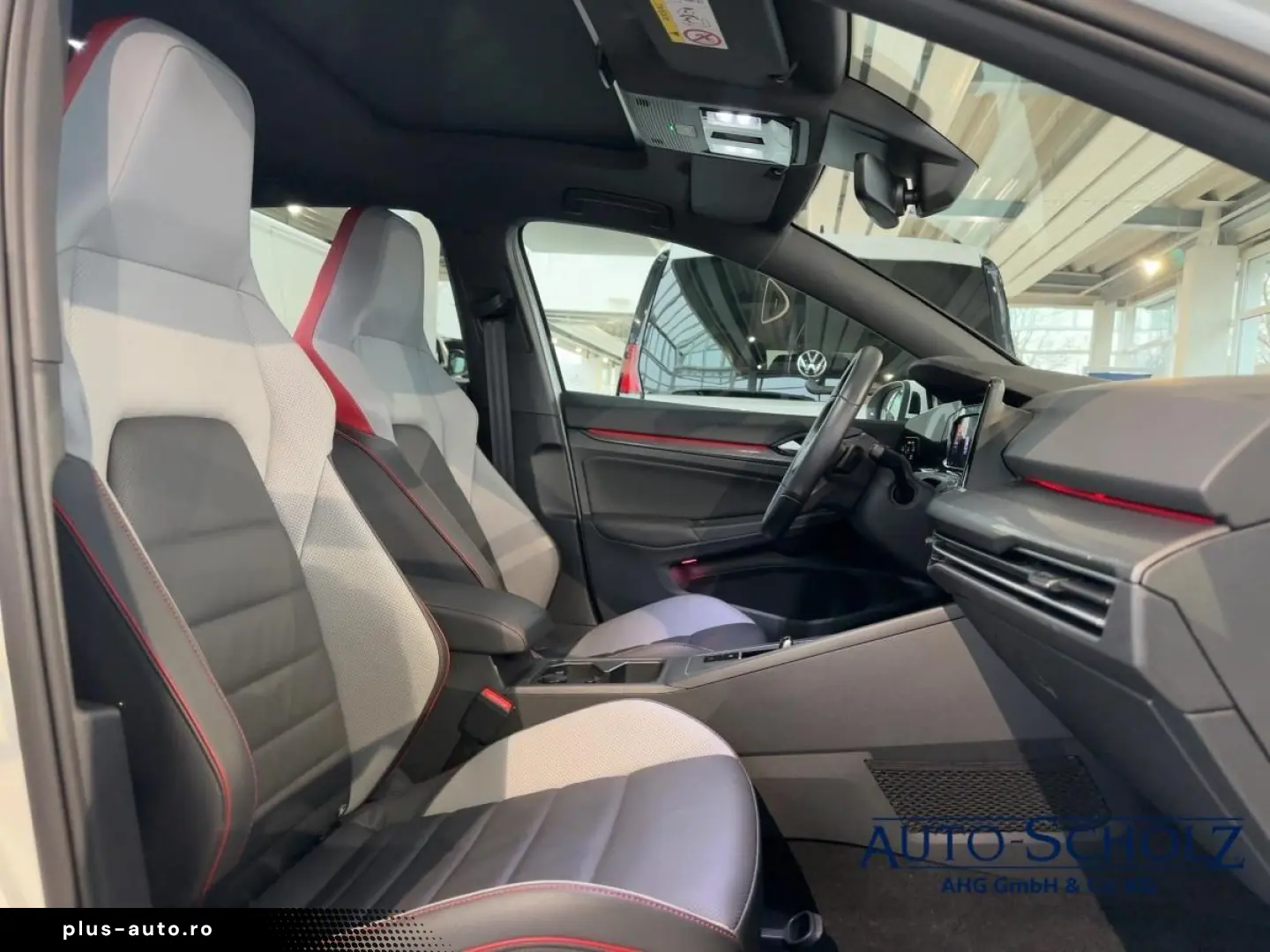 Golf VIII 2.0 TSI GTI DSG PANO RFK ACC LED NAVI