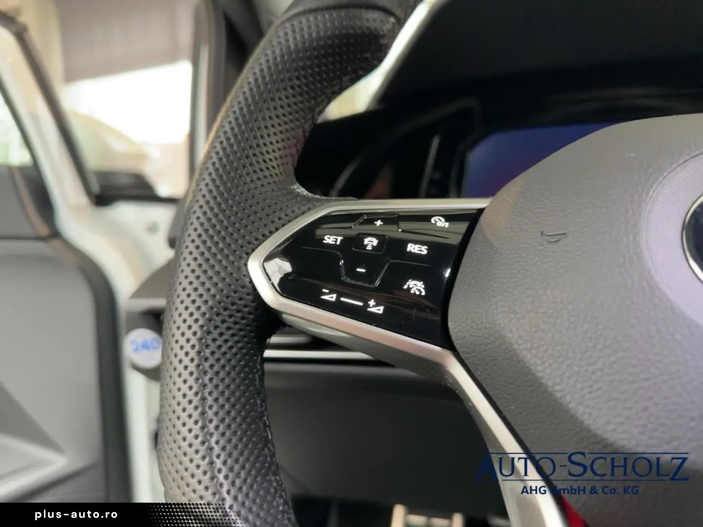 Golf VIII 2.0 TSI GTI DSG PANO RFK ACC LED NAVI