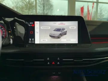 Golf VIII 2.0 TSI GTI DSG PANO RFK ACC LED NAVI