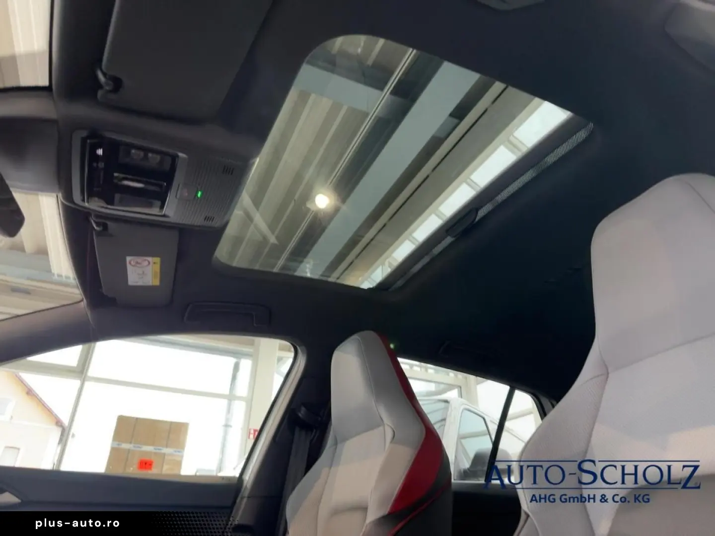 Golf VIII 2.0 TSI GTI DSG PANO RFK ACC LED NAVI