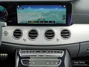 E 300 AMG SD DISTRONIC 360  AMBIENTE MULTIBEAM S