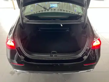 E 200 Avantgarde Pano Distronic MBUX 19Zoll Totw