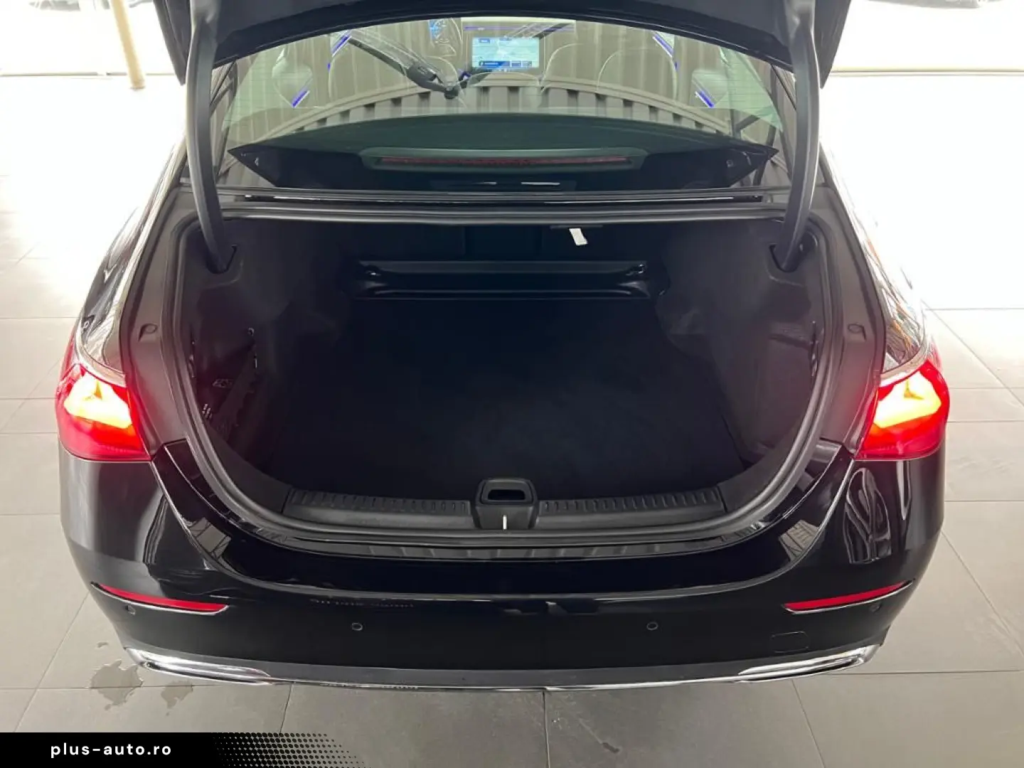 E 200 Avantgarde Pano Distronic MBUX 19Zoll Totw