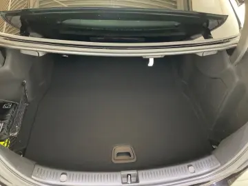 E 200 Limousine AMG  Pano  Kamera  Memory  Totw.