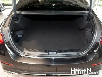 E 300 e AMG LED AMBIENTE WINTER-P. R-KAMERA SHZ