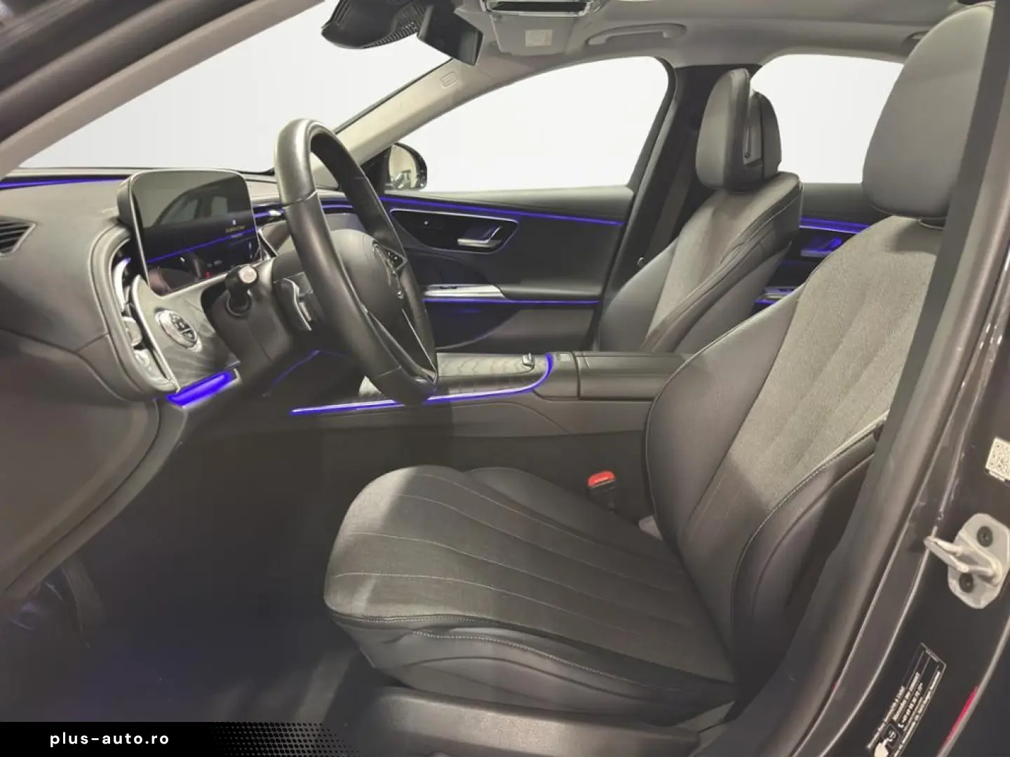 E 200 Avantgarde  Pan.SHD Winter-P LED Keyless