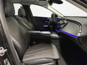 E 200 Avantgarde  Pan.SHD Winter-P LED Keyless