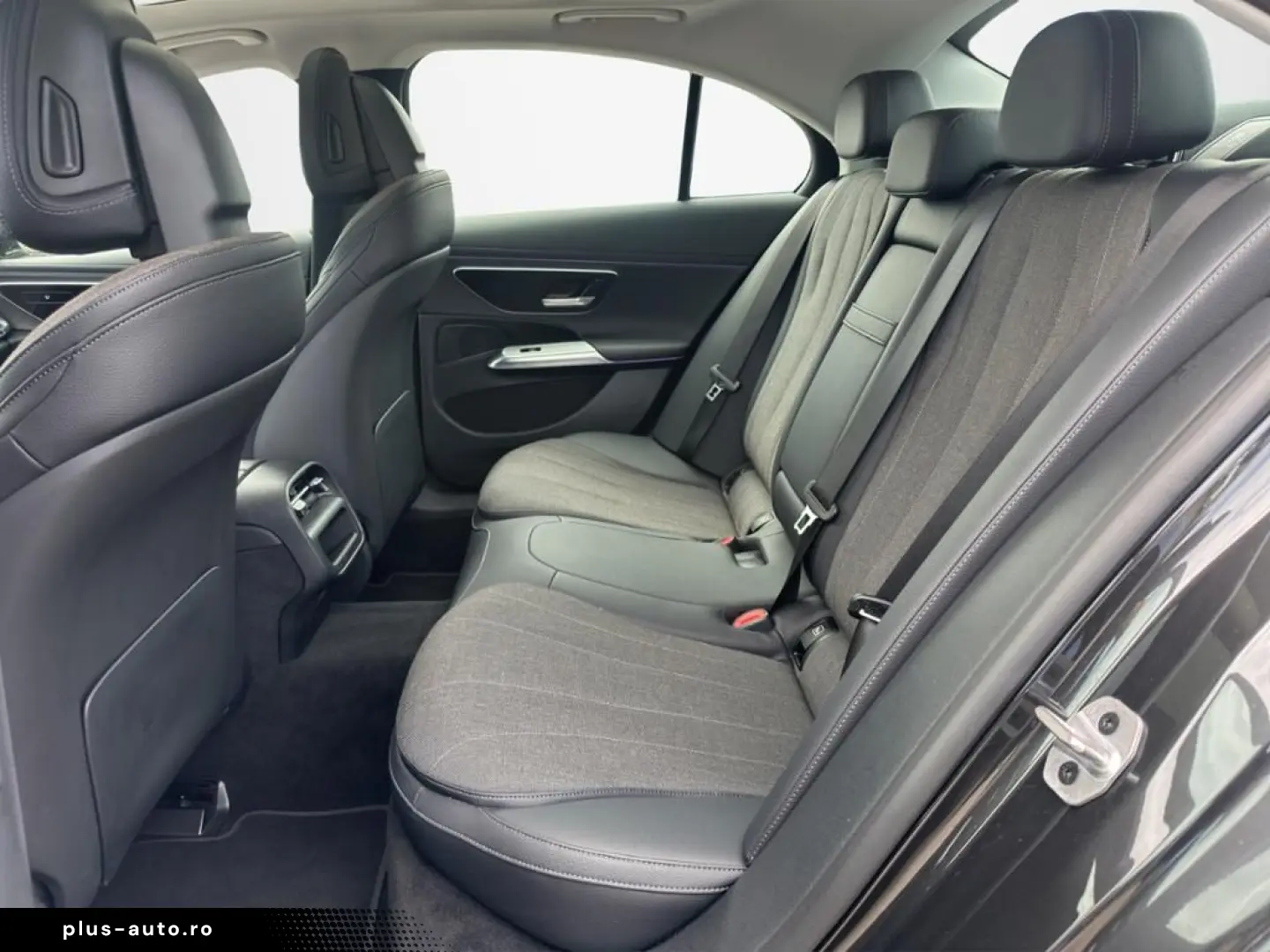 E 200 Avantgarde  PanSchd Winter-P Keyless Adva