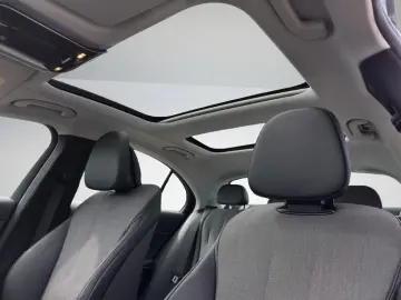 E 200 Avantgarde  PanSchd Winter-P Keyless Adva