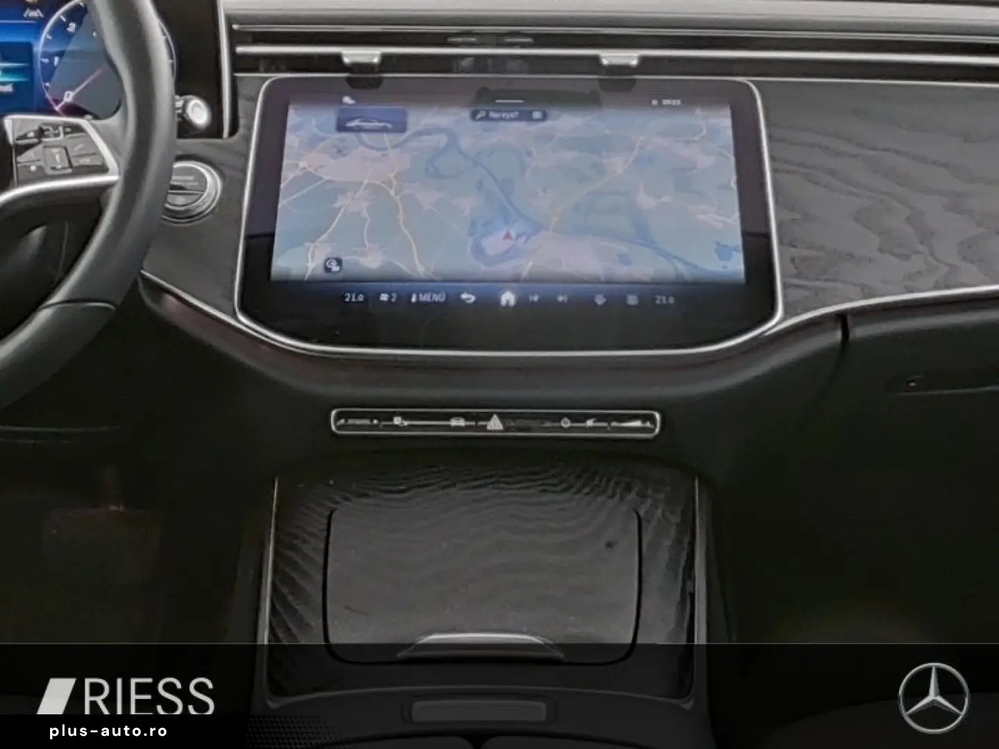 E 220 d Limousine AVANTGARDE PANO LED RFK DISTRO