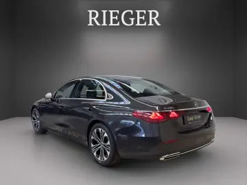 E 200 Avantgarde Pano Totwinkel Keyless SHZ 19